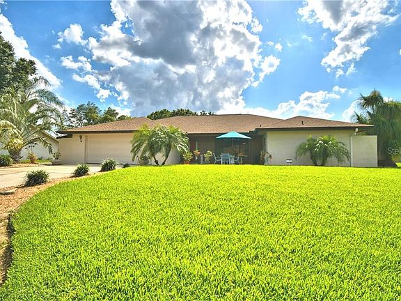 3rd image of 704 Lake Eloise Place Dr
