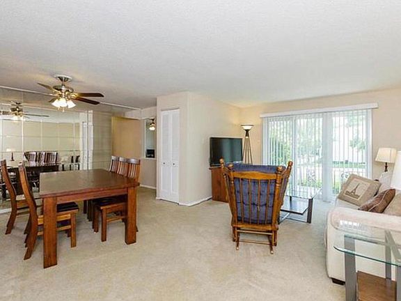 4th image of 11927 Villa Dorado Dr APT D