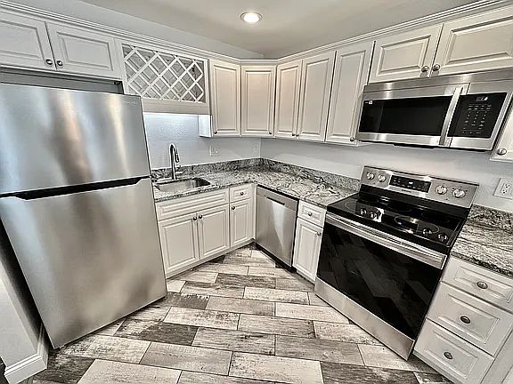 4th image of 4400 1st St N #5833dd1a5
