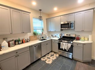 61 Webster Ave #1M, Somerville, MA 02143