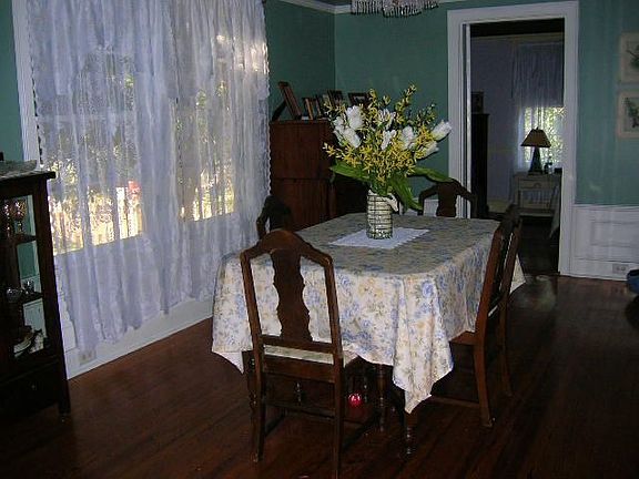 Formal Dining room