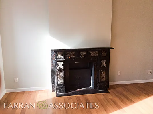 Rented by Farran & Associates | media 7