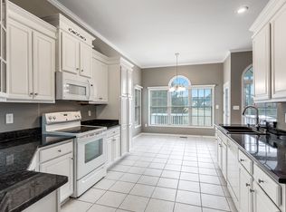 8618 Emerald Valley Cir, Chesterfield, VA 23832