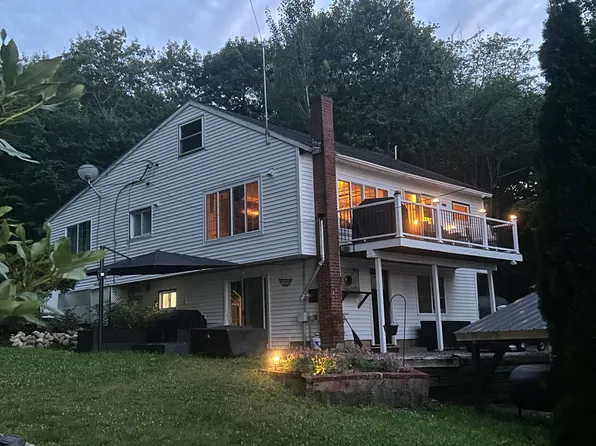 113 Chappell Shores Rd, Lyman, ME 04002