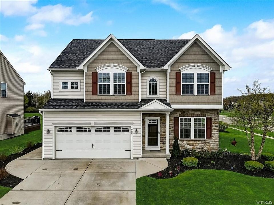 1st image of 4000 Connors Way