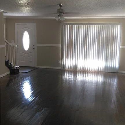 4th image of 2333 Fairway Dr