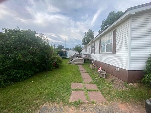 2nd image of 32 Brook St