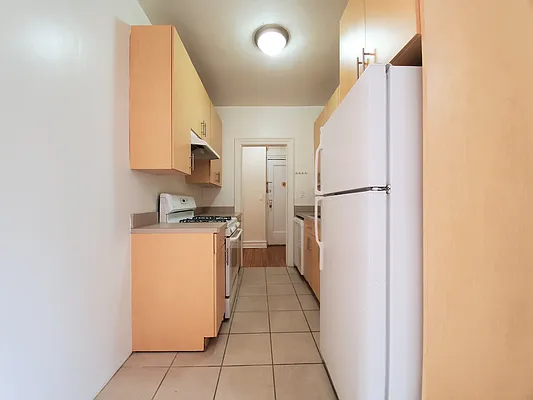 Rented by Living New York | media 12