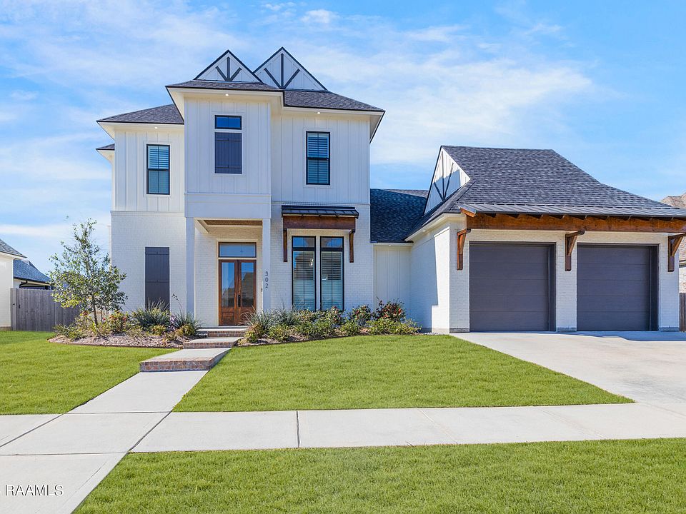 1st image of 302 Sylvester Dr