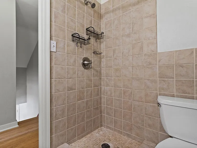4918 N Berkeley Blvd — Photo 23