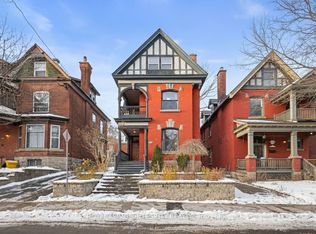 553 Gilmour St, Ottawa, ON K1R 5L5