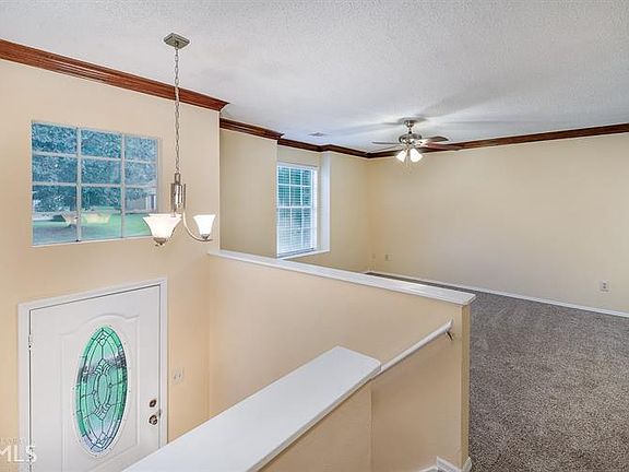 3rd image of 1608 Picadilly Ct NE