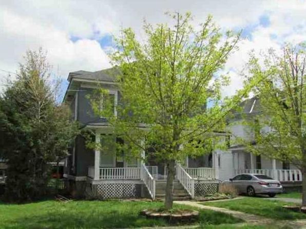 631 College Ave