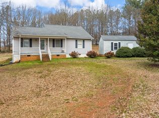 1038 Riddle Rd, Pauline, SC 29374