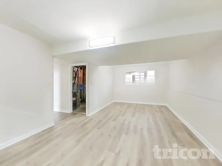2505 Nadine Dr — Photo 4