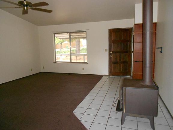4th image of 9396 Buffalo Ct