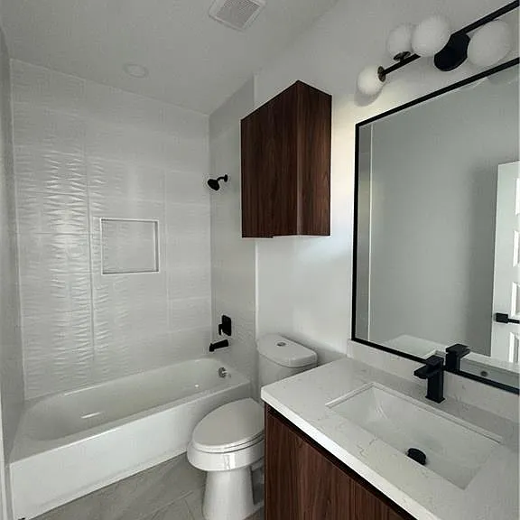 104 Sunflower St #5 — Photo 13