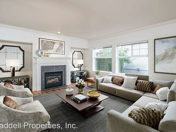 4th image of 10221 NE 62nd St APT 2
