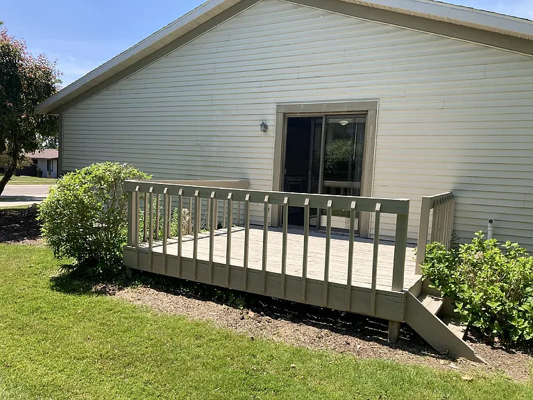 2703 Woodmeadow Dr SE — Photo 21