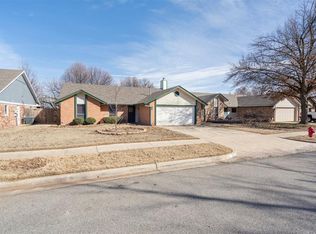 1617 Wilderness Dr, Norman, OK 73071