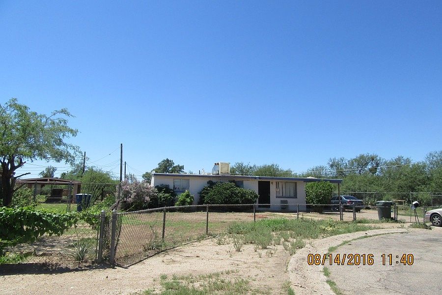 1st image of 1635 W Circle B Dr