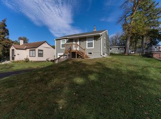 904 N Aurdal Ave, Fergus Falls, MN 56537