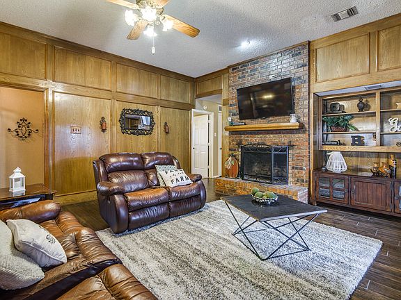 1239-terrace-dr-mesquite-tx-High-Res-5.jpg