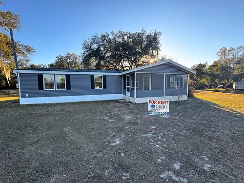 2484 Gator Ln Photo 1