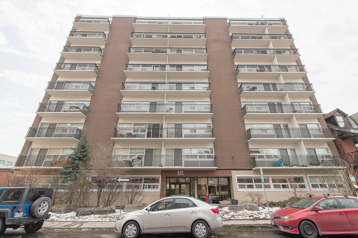 Building Photo - 420 Gilmour St