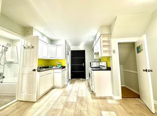 63-20 71st St #1, Middle Village, NY 11379