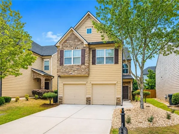 3920 Lake Manor Way, Atlanta, GA 30349