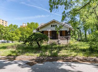 3005 Forest Blvd, East Saint Louis, IL 62204