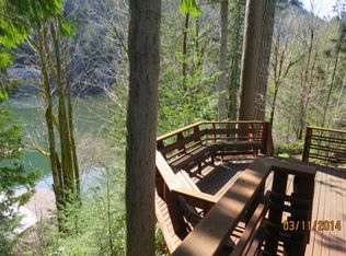 148 Poulsen Point Rd, Port Angeles, WA 98363