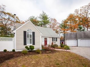7 Cedarledge Vlg, Cohasset, MA 02025