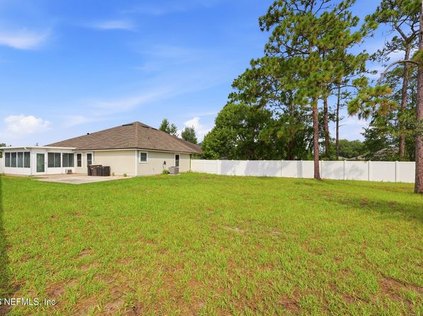 8601 Julia Marie Cir