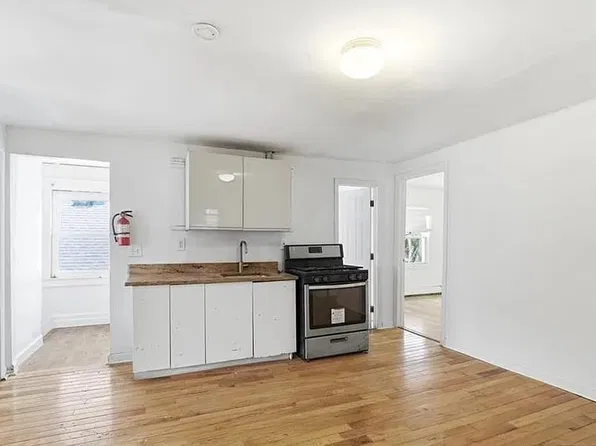 15 S Ward St Floor 1, New Brunswick, NJ 08901