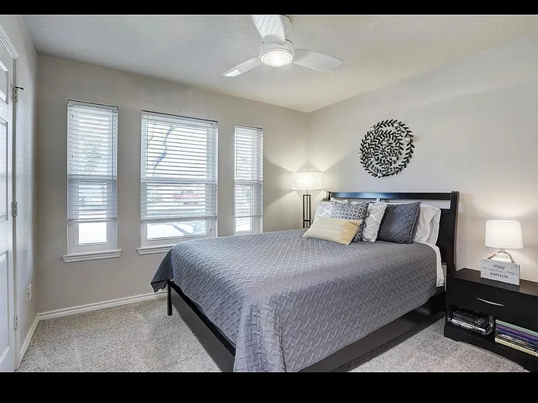 4508 Stonebridge Dr — Photo 10