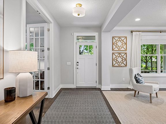 5th image of 5140 Chowen Ave S