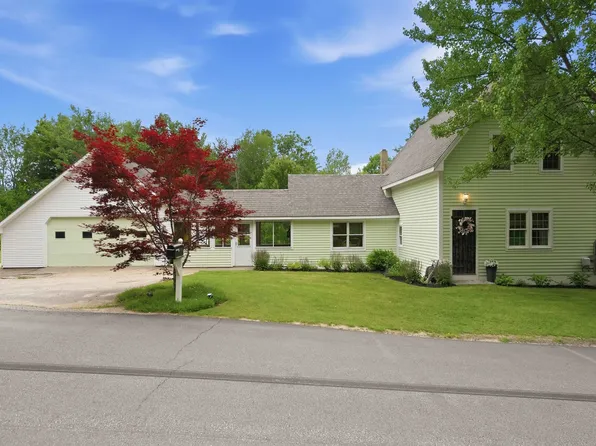 148 E Holderness Road, Holderness, NH 03245