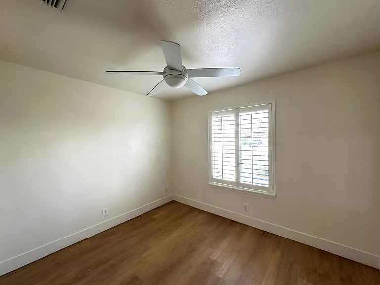 6409 Churchfield Blvd — Photo 12