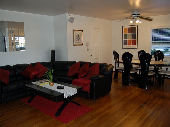 4th image of 1051 E Kingsley Ave