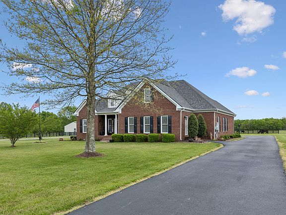 4th image of 2575 Mount Vernon Rd