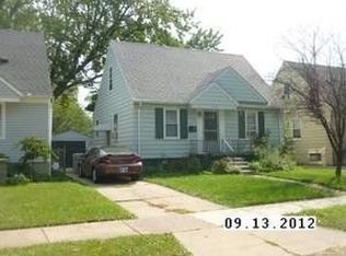 3180 Edgeworth St, Ferndale, MI 48220