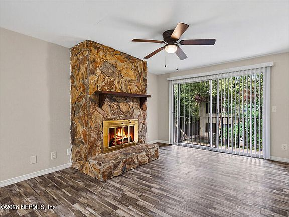 2nd image of 1672 EL CAMINO Road #3