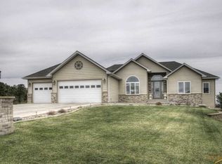 1214 Alta Vista Dr, Rapid City, SD 57701