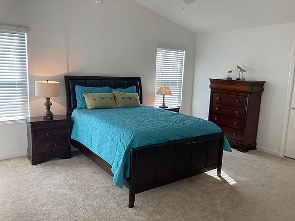 5th image of 788 Barron Pl