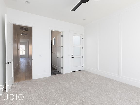 5th image of 5554 N Rock Hollow Dr