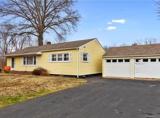 48 Brill Ave, Waterford, CT 06385