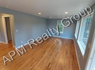 917 Texas St APT B, Columbia, SC 29201
