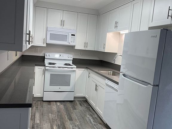 3rd image of 4175 Bachman Pl #75-43